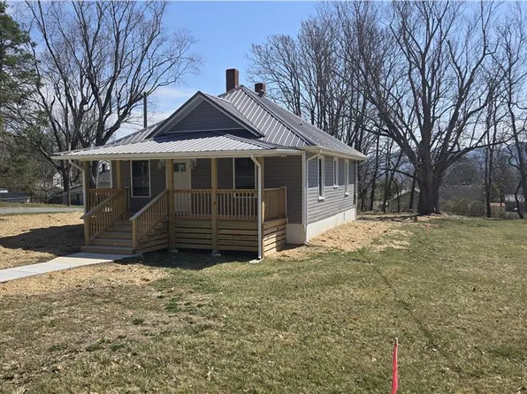 495 E Jefferson St, Wytheville, VA 24382