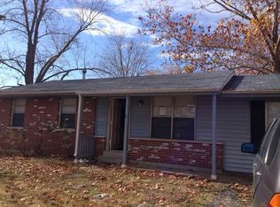 1003 Saint Matthew Ave, O'Fallon, MO 63366