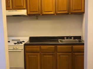 35-39 34th St #1FF, Astoria, NY 11106