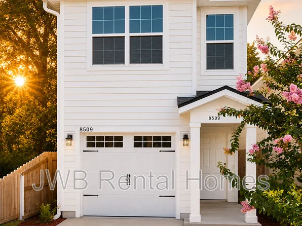 8509 Berry Ave, Jacksonville, FL 32211