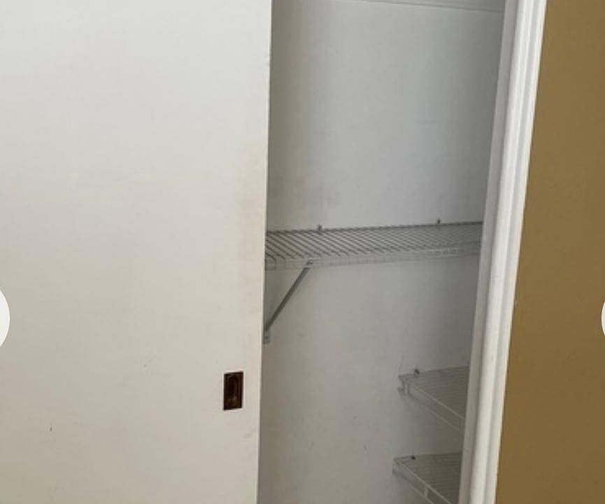 1st image of 819 Harwood St #819