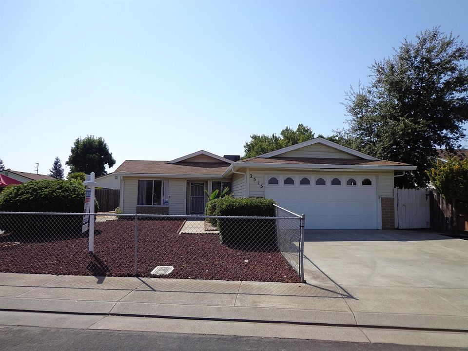 1st image of 2515 Meadow Dr