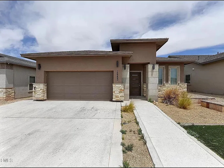 12253 Desert Hawk Ave — Photo 1