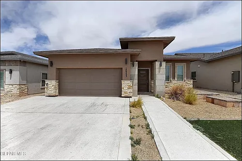 12253 Desert Hawk Ave Photo 1
