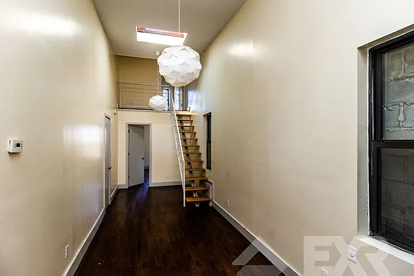 Rented by EXR | media 62