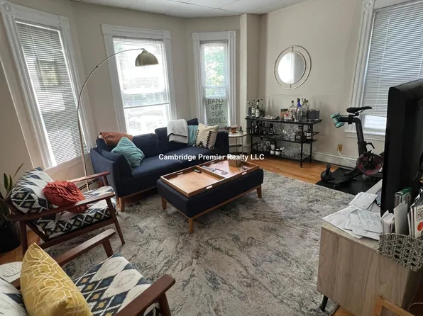 279 Pearl St, Cambridge, MA