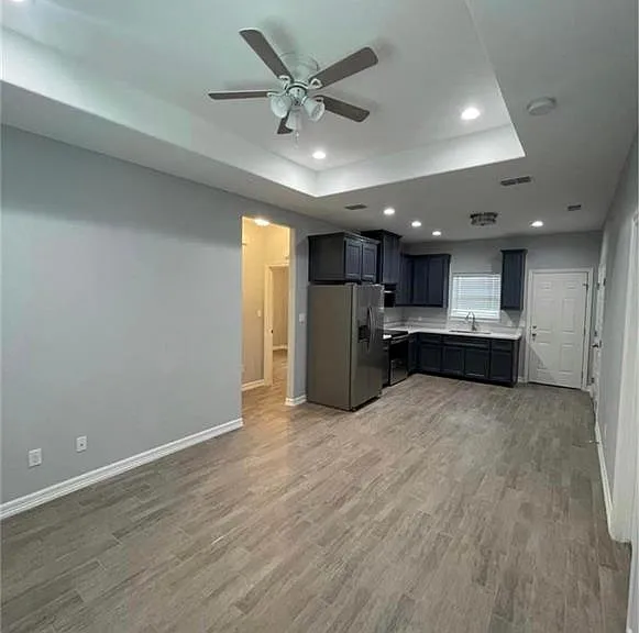 1004 W La Pointe Ave #2 — Photo 3