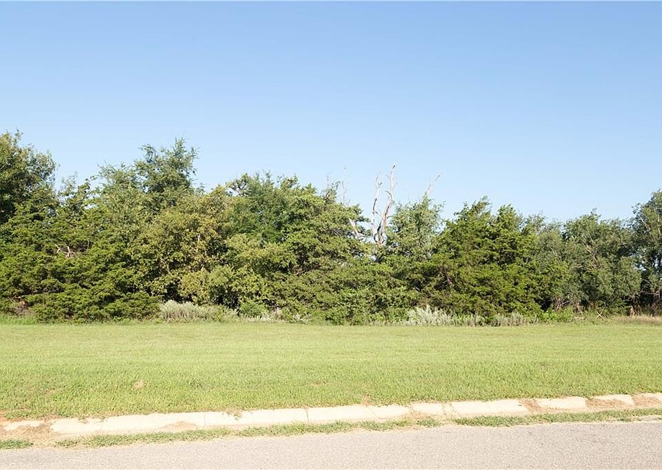 1st image of 709 Highland Dr Lot 14