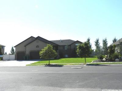 6237 W 5300 S, Hooper, UT, 84315