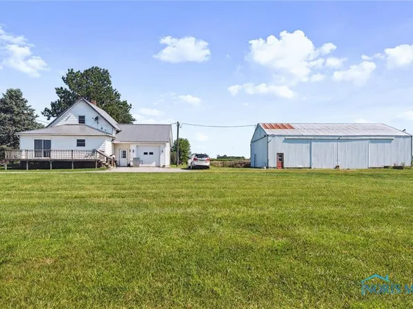 10378 County Road 21, Fayette, OH 43521