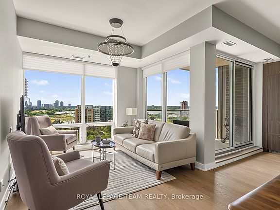 2nd image of 428 Sparks St #903