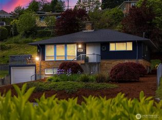 16631 Sylvester Rd SW, Burien, WA 98166