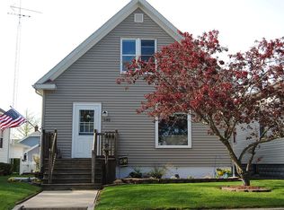 540 Howard Ave, Saint Joseph, MI 49085