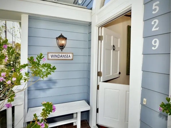 529 Fern Gln, La Jolla, CA 92037