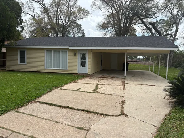 382 Sunset Dr, Lafayette, LA 70501