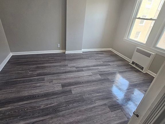 4th image of 12701 Shaker Blvd #3B-1Ba
