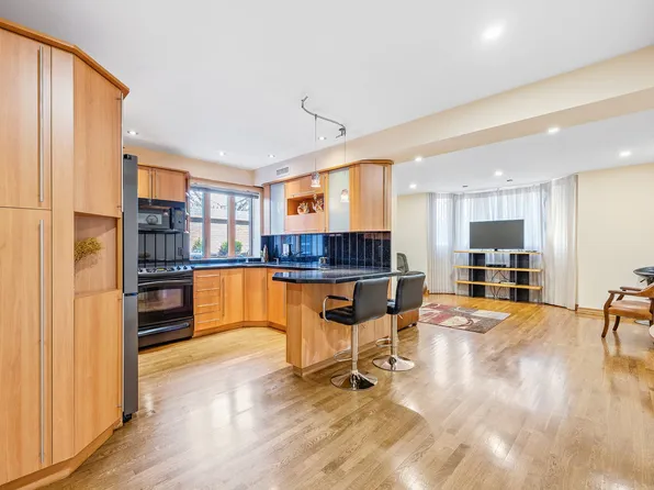 3821 Avenue S image 30 of 42