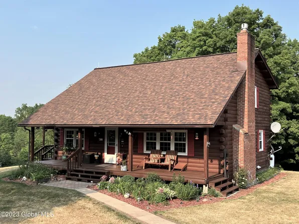 538 Pleasant Valley Road, Argyle, NY 12809