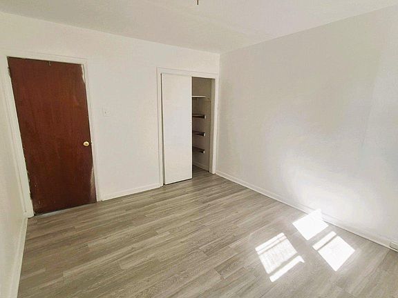 4th image of 6486 Matthews St Floor 2