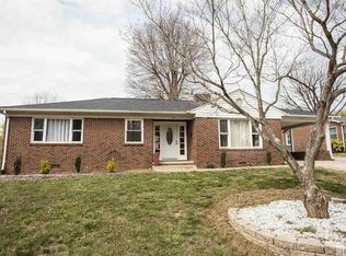 314 8th St SW, Hickory, NC 28602