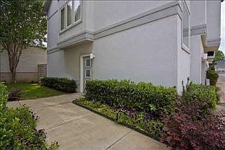 2nd image of 3536 Cedarplaza Ln