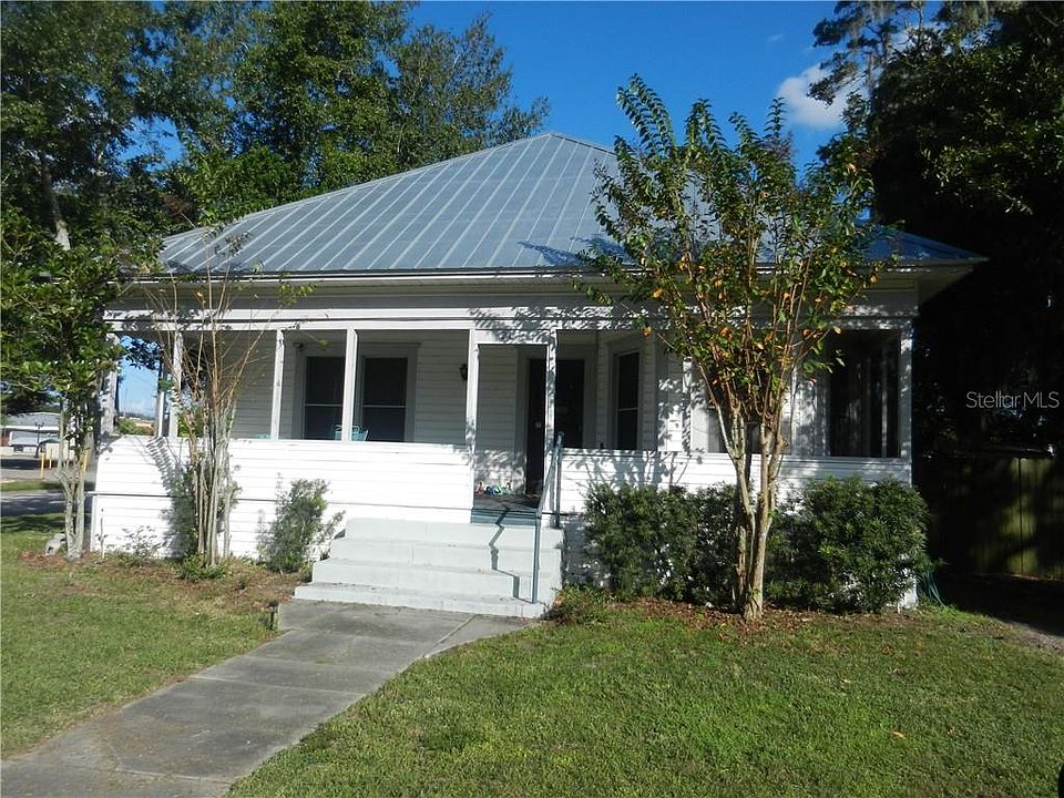1st image of 203 S Main (203b) St