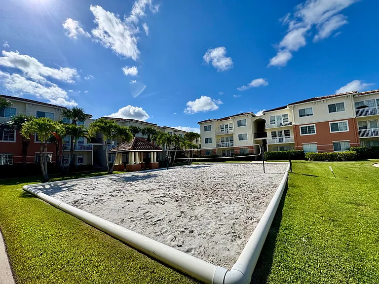 9857 Baywinds Dr #9210 — Photo 37