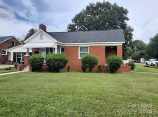 2424 Statesville Ave, Charlotte, NC 28206