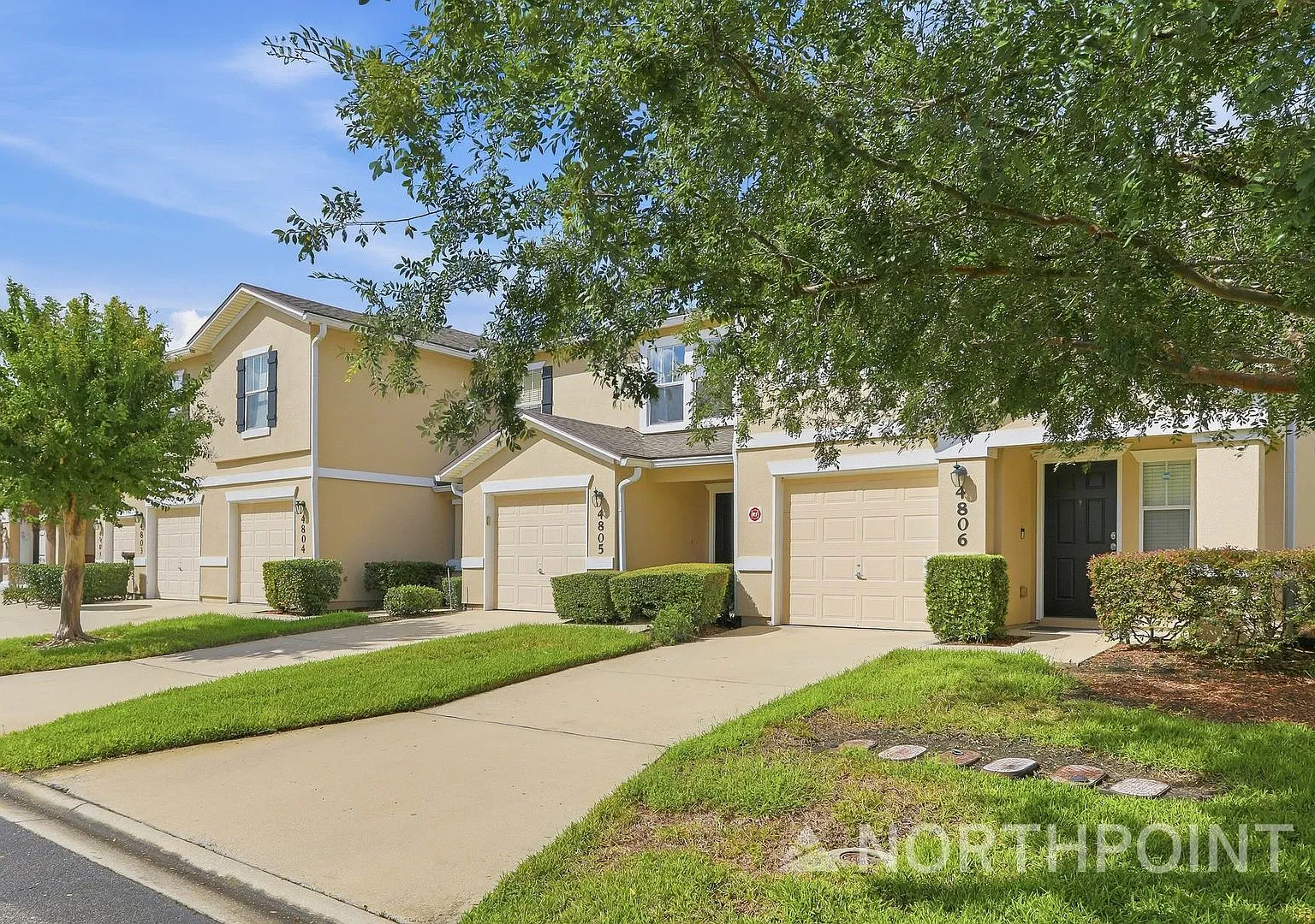 1500_U4805_Calming_Water Dr — Photo 3
