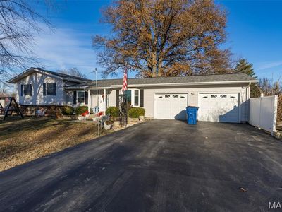 777 Golf Course Dr, Herculaneum, MO, 63048