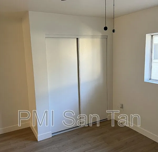 10 W Concorda Dr #104 — Photo 7