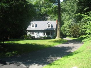 56 Spire View Rd, Ridgefield, CT 06877