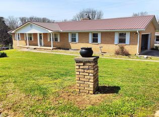 1905 Princeton Rd, Maryville, TN 37801