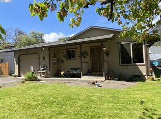 425 S 11th St, Saint Helens, OR 97051