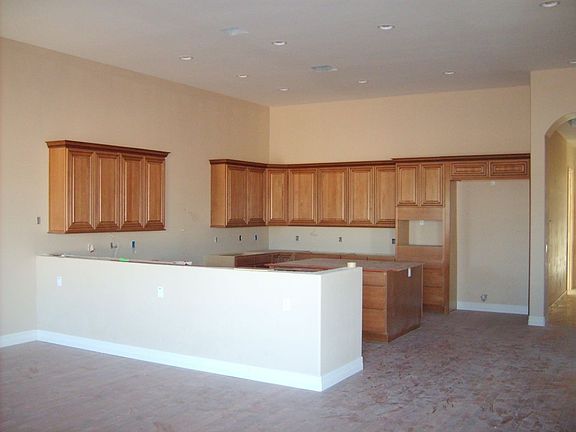 3rd image of 8040 W Belmont Ave