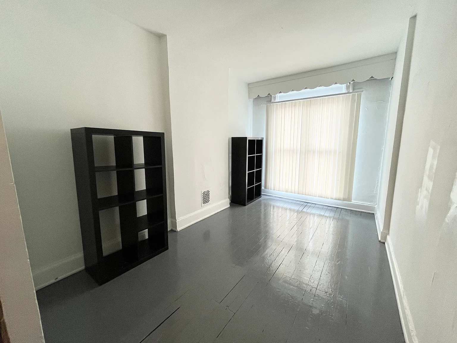 2 bed, $1,430 — Photo 4