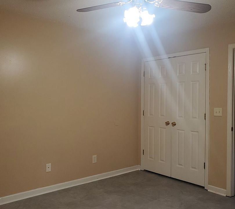 Henderson Road 8 Plex Apartments 730 Henderson Rd Dublin GA Zillow