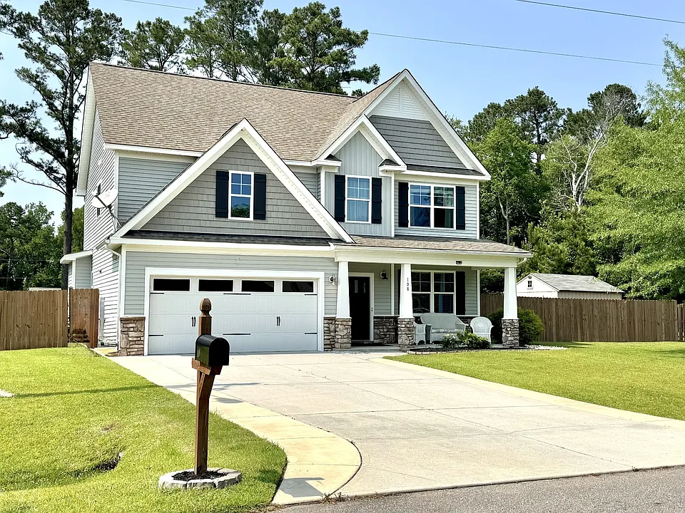 108 Courtney Dr