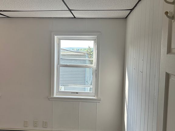 4th image of 1023 Schuylkill Ave