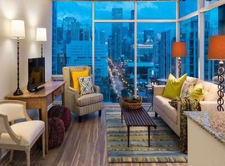 176 W Randolph St #1706, Chicago, IL 60601