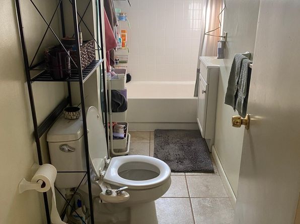 225 Pearl St #2