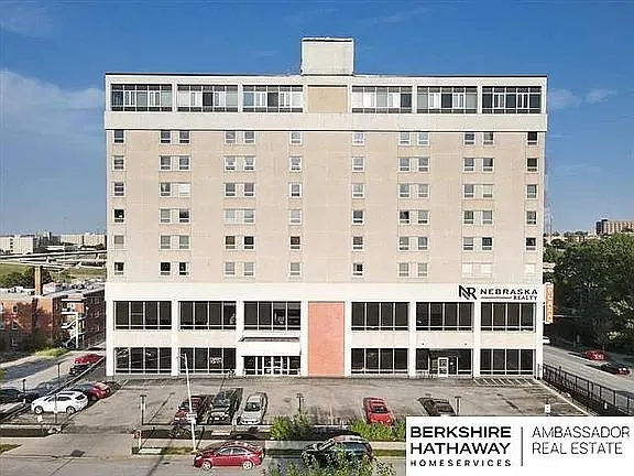 1 bed, 756 sqft, $1,495 — Photo 2