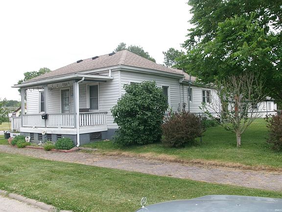 3rd image of 235 E 2nd St