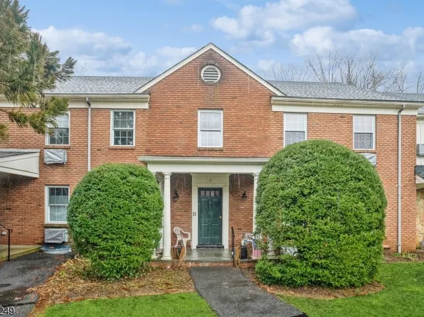 132 Claremont Rd #D, Bernardsville Boro, NJ 07924