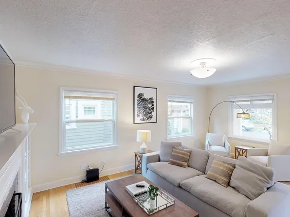 1738 SE 38th Ave, Portland, OR 97214