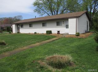 120 Cindy Ln #102, O'Fallon, IL 62269