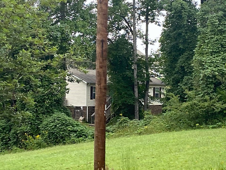 1st image of 186 Bowman Ct