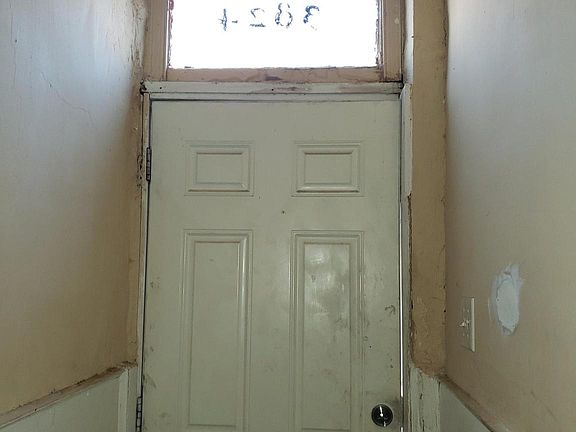 4th image of 3824 N Delhi St