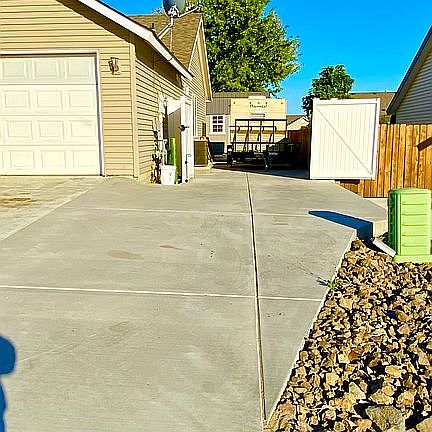 5th image of 3415 Churchill Downs Ln
