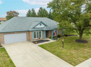 735 Chelsea Ln, Tipp City, OH 45371